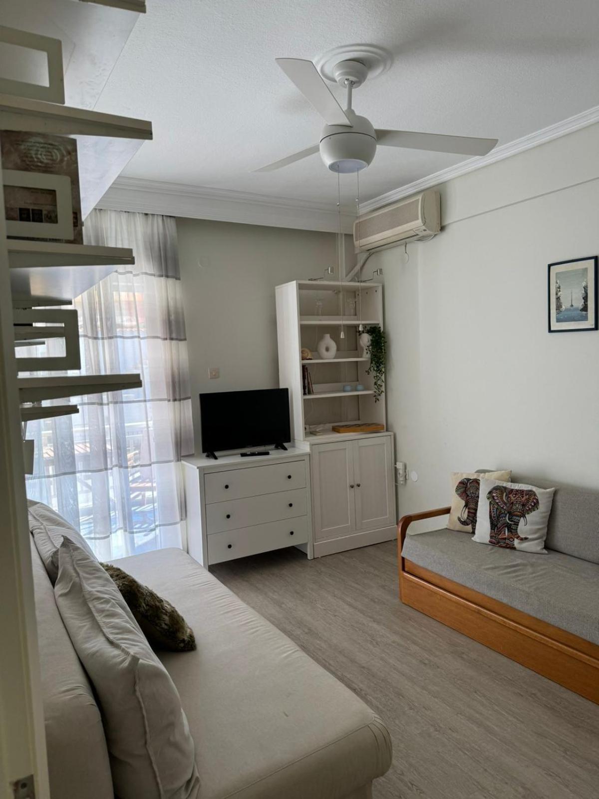 Grandma Mary'S Apartment Nea Playia ภายนอก รูปภาพ